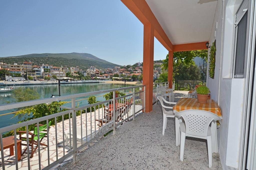 To Pithari Apartment Skála Marión Екстериор снимка